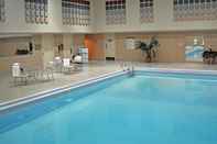 Swimming Pool Marriott Greensboro Downtown