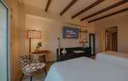Bedroom 5 Renaissance Wind Creek Aruba Resort
