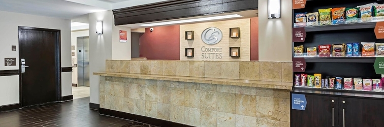 Lobi Comfort Suites Baymeadows Near Butler Blvd