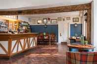 Quầy bar, cafe và phòng lounge Stratton House Hotel & Spa