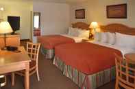 Bedroom Cimarron Inn Klamath Falls