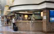 Lobi 4 Maritim Airport Hotel Hannover