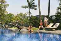 Swimming Pool Sheraton Surabaya Hotel and Towers