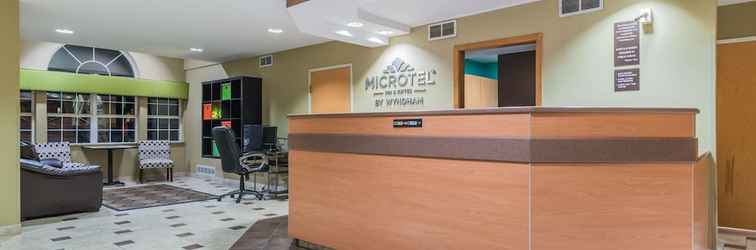 Lobi Microtel Inn & Suites by Wyndham West Chester