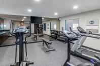 Fitness Center Clarion Inn & Suites DFW North