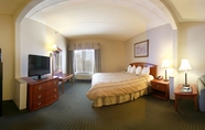 Bedroom 3 Best Western Plus Suites-Greenville