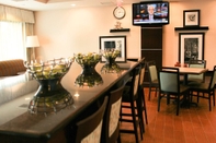 Bar, Kafe dan Lounge Hampton Inn Cincinnati-Northwest/Fairfield