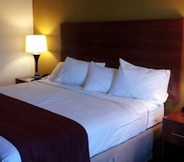 ห้องนอน 5 Days Inn by Wyndham Indiana PA Near IUP