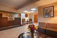 Lobby Days Inn by Wyndham Indiana PA Near IUP