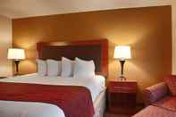 Bedroom Days Inn by Wyndham Indiana PA Near IUP