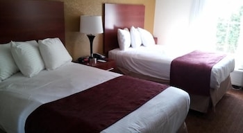 ห้องนอน 4 Days Inn by Wyndham Indiana PA Near IUP