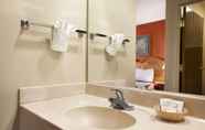 In-room Bathroom 3 Super 8 by Wyndham Marana/Tucson Area
