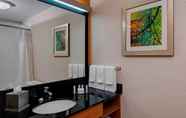 In-room Bathroom 4 Fairfield Inn & Suites Fort Worth I-30 West near NAS JRB