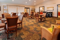 Bar, Cafe and Lounge Best Western Plus Bessemer Hotel & Suites