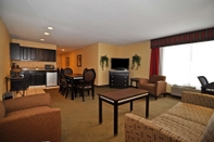 Common Space Best Western Plus Bessemer Hotel & Suites