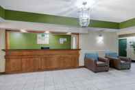 Lobi Quality Inn Kingstree