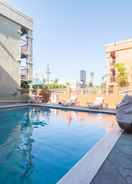 SWIMMING_POOL Hotel Solaire Los Angeles