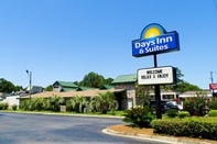 Exterior Days Inn & Suites by Wyndham Savannah Midtown