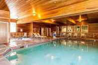 Swimming Pool Comfort Suites Clackamas