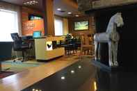 Lobby Fairfield Inn By Marriott Traverse City