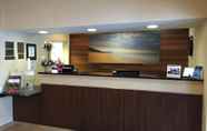 Lobi 4 Fairfield Inn By Marriott Traverse City