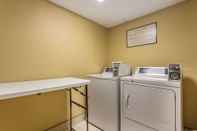 Accommodation Services Quality Inn Warsaw I-40