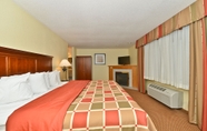 Bilik Tidur 6 Ramada by Wyndham Platte City KCI Airport