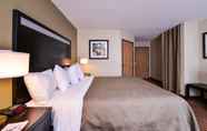 Bedroom 6 Best Western Germantown Inn