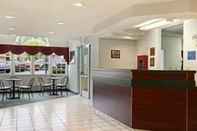 Lobby Microtel Inn & Suites by Wyndham Kannapolis/Concord