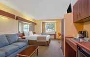 ห้องนอน 3 Microtel Inn & Suites by Wyndham Kannapolis/Concord