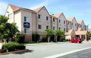 Bangunan 7 Microtel Inn & Suites by Wyndham Morgan Hill/San Jose Area