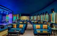 Bar, Cafe and Lounge 2 Sheraton Club des Pins Resort