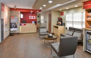 Lobi 6 Towneplace Suites by Marriott Miami Airport W