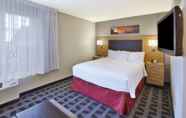Bedroom 4 TownePlace Suites Marriott Minneapolis St Paul AirportEagan