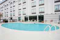 Swimming Pool Wingate by Wyndham Rock Hill / Charlotte / Metro Area
