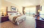 Kamar Tidur 5 The Table Bay Hotel