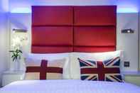 Kamar Tidur Henley House Hotel