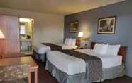 Bedroom 4 Days Inn by Wyndham San Antonio Lytle