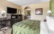 Bedroom 5 Quality Inn Adairsville - Calhoun South