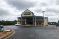 Exterior Quality Inn Adairsville - Calhoun South