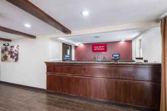 Sảnh chờ 4 Red Roof Inn & Suites Stafford