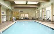 Swimming Pool 2 Courtyard by Marriott Waterbury Downtown