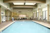 Swimming Pool Courtyard by Marriott Waterbury Downtown