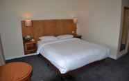 Bedroom 6 Chichester Park Hotel