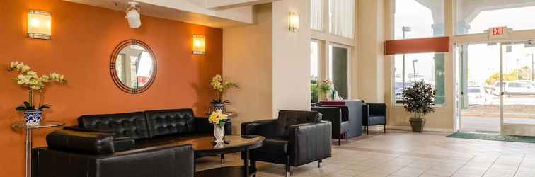 Sảnh chờ Quality Inn & Suites Lathrop - South Stockton