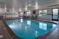 Swimming Pool Hampton Inn Provo