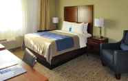 Bedroom 2 Comfort Inn & Suites Rocklin - Roseville