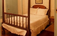 Kamar Tidur 4 Wayside Inn