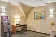 Functional Hall Ramada by Wyndham Parsippany