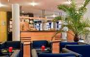 Quầy bar, cafe và phòng lounge 5 TRYP by Wyndham Halle